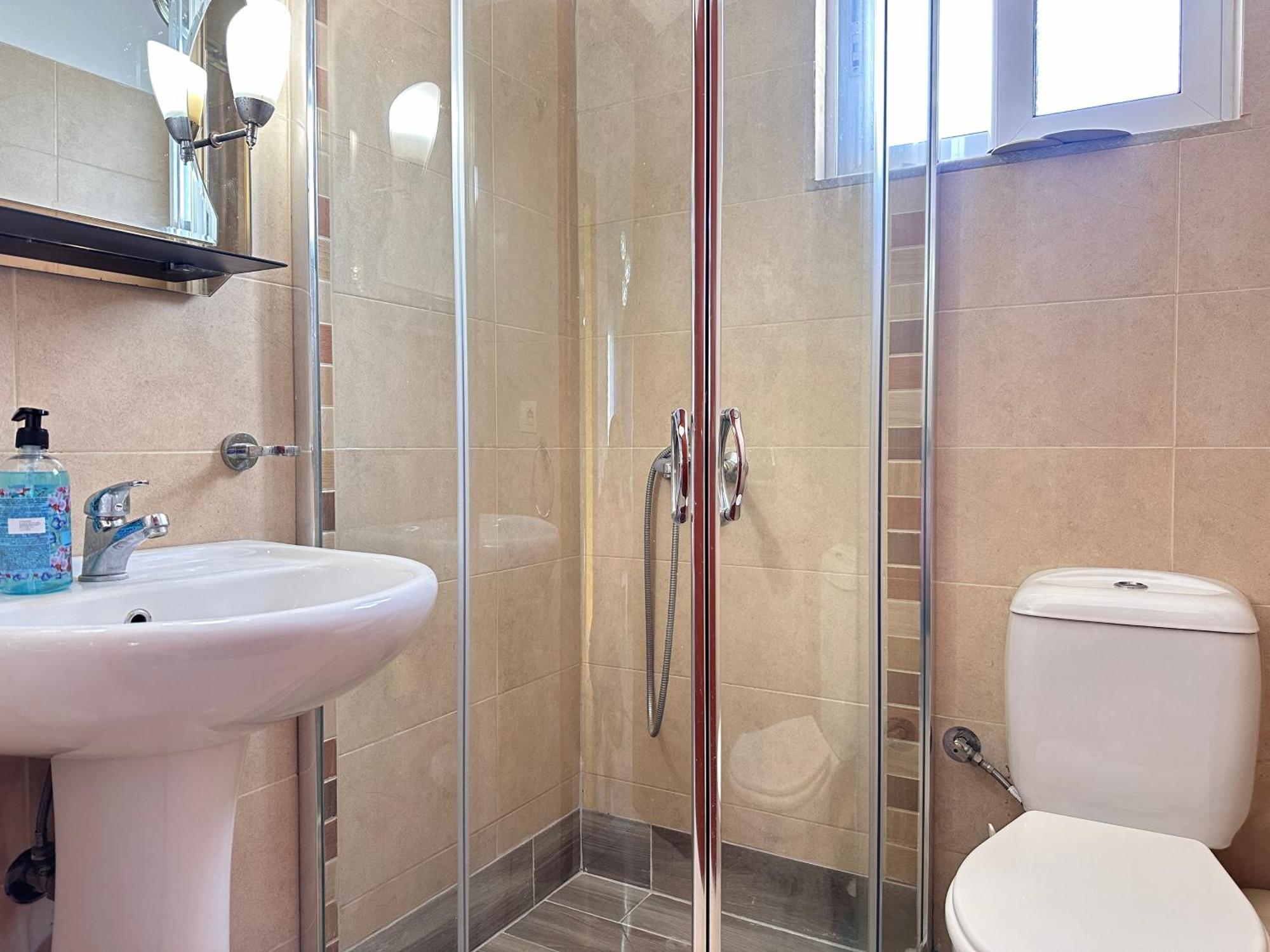 Design Sea View Apartment Sarande Bagian luar foto