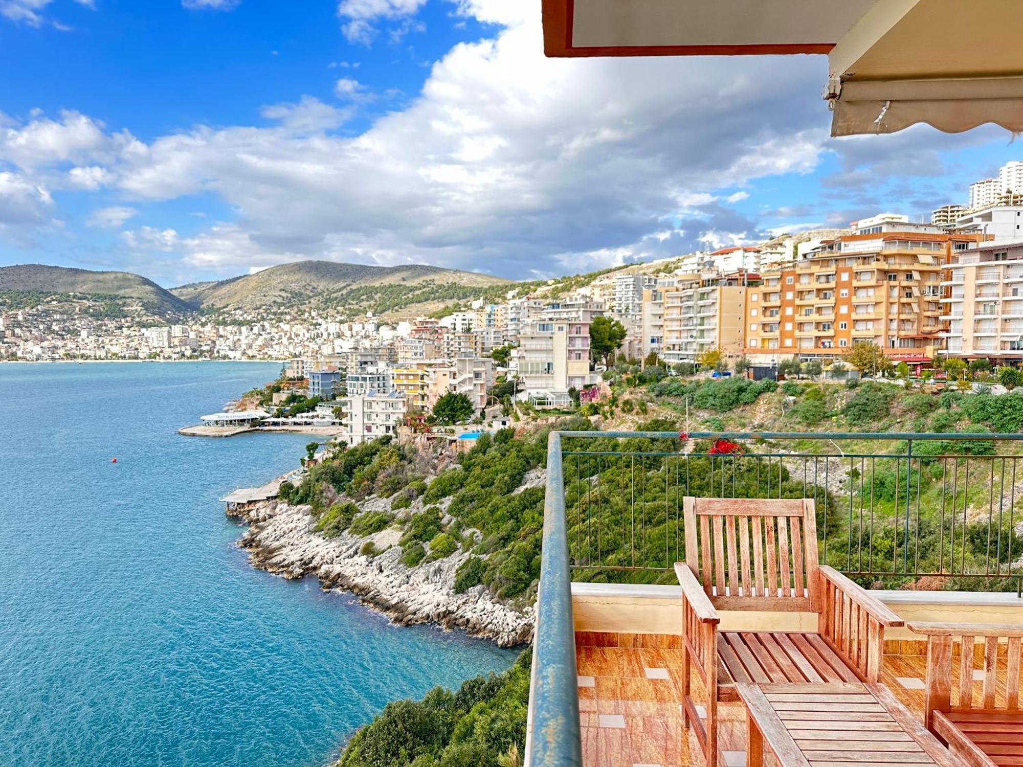 Design Sea View Apartment Sarande Bagian luar foto
